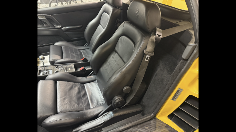 1995 Giallo Berlinetta Manual 2.7 — photo 2
